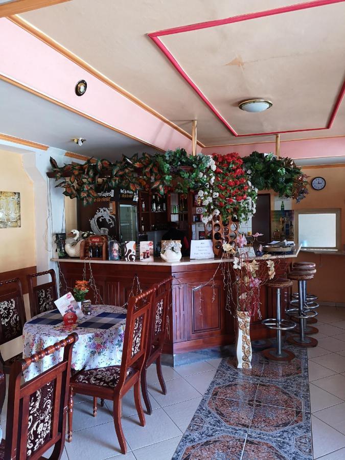 Hotel Biela Labut Michalovce Exteriér fotografie